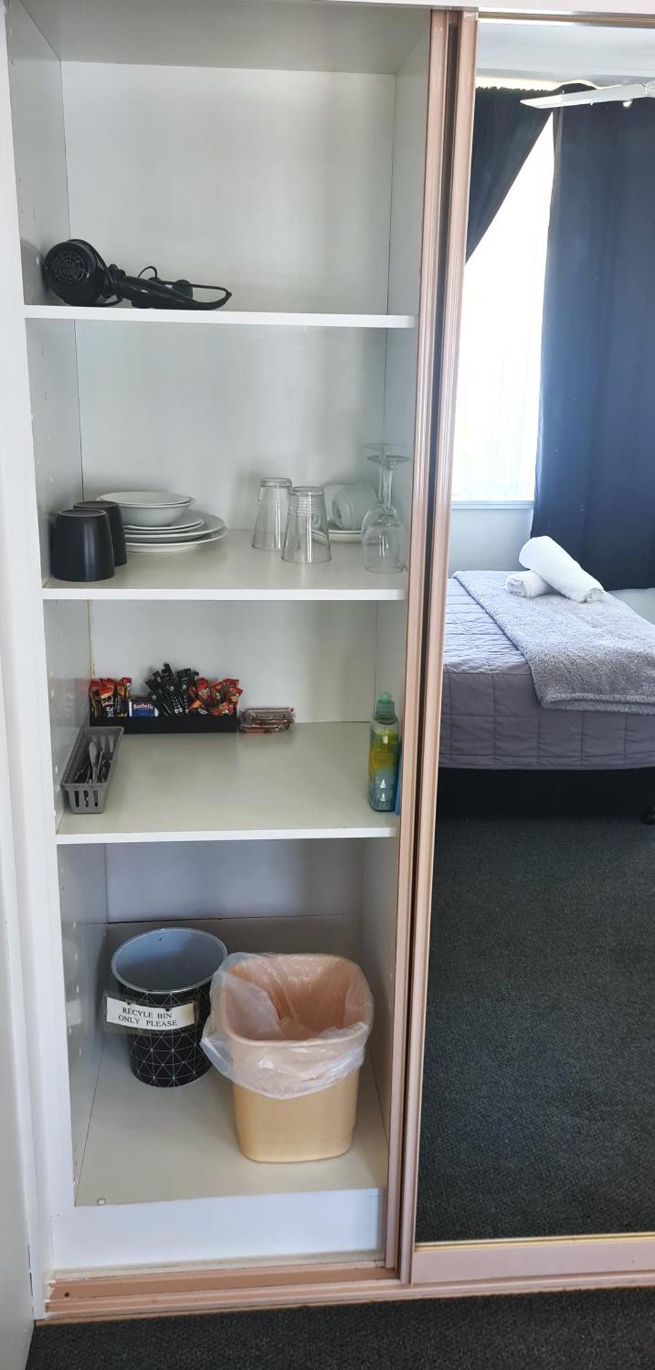 Golden Sands Motor Inn Форстър Екстериор снимка