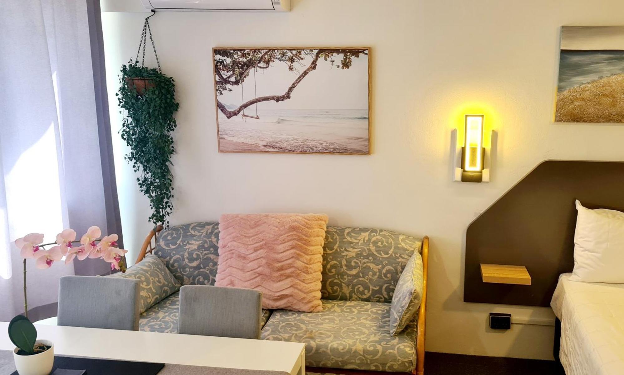 Golden Sands Motor Inn Форстър Екстериор снимка